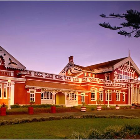 Welcomheritage Fernhills Royal Palace Ooty Exterior photo