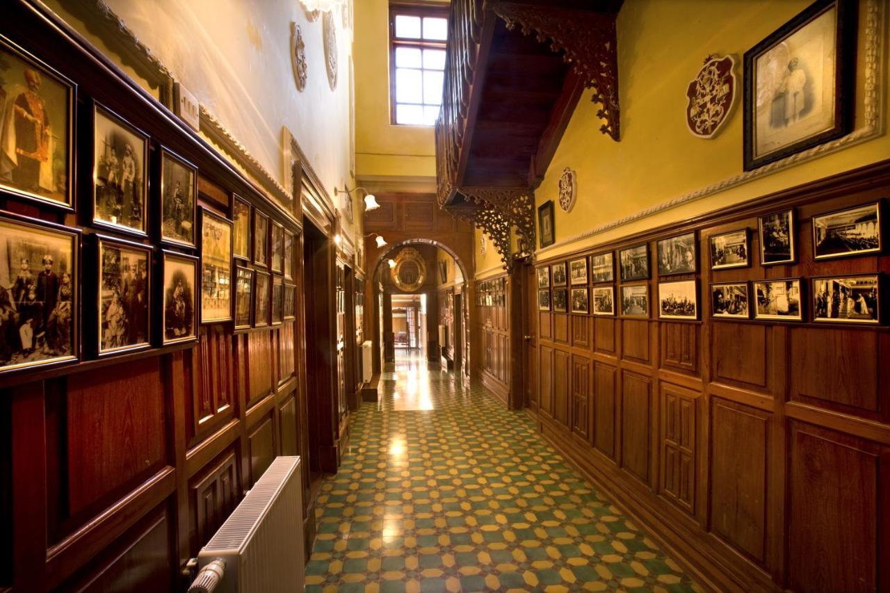 Welcomheritage Fernhills Royal Palace Ooty Exterior photo